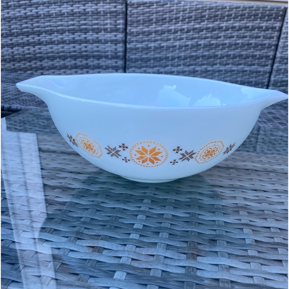 VINTAGE LARGE Pyrex Town and Country Brown HEX Cinderella Mixing Bowl #444